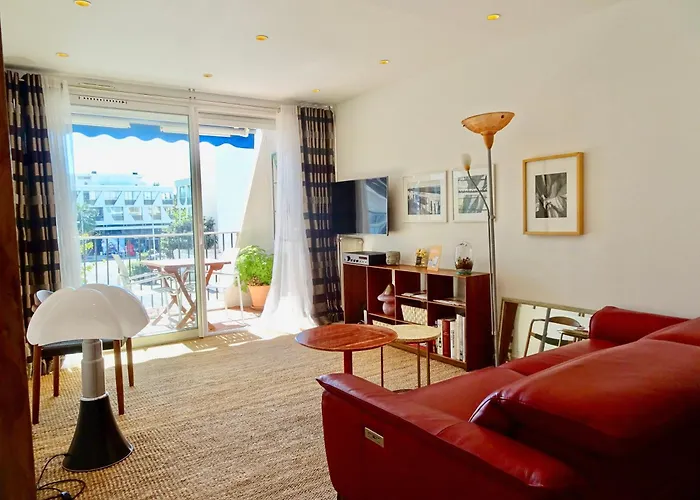 Pgh N38 - Centre-ville, Port Avec Parking Prive Apartment *